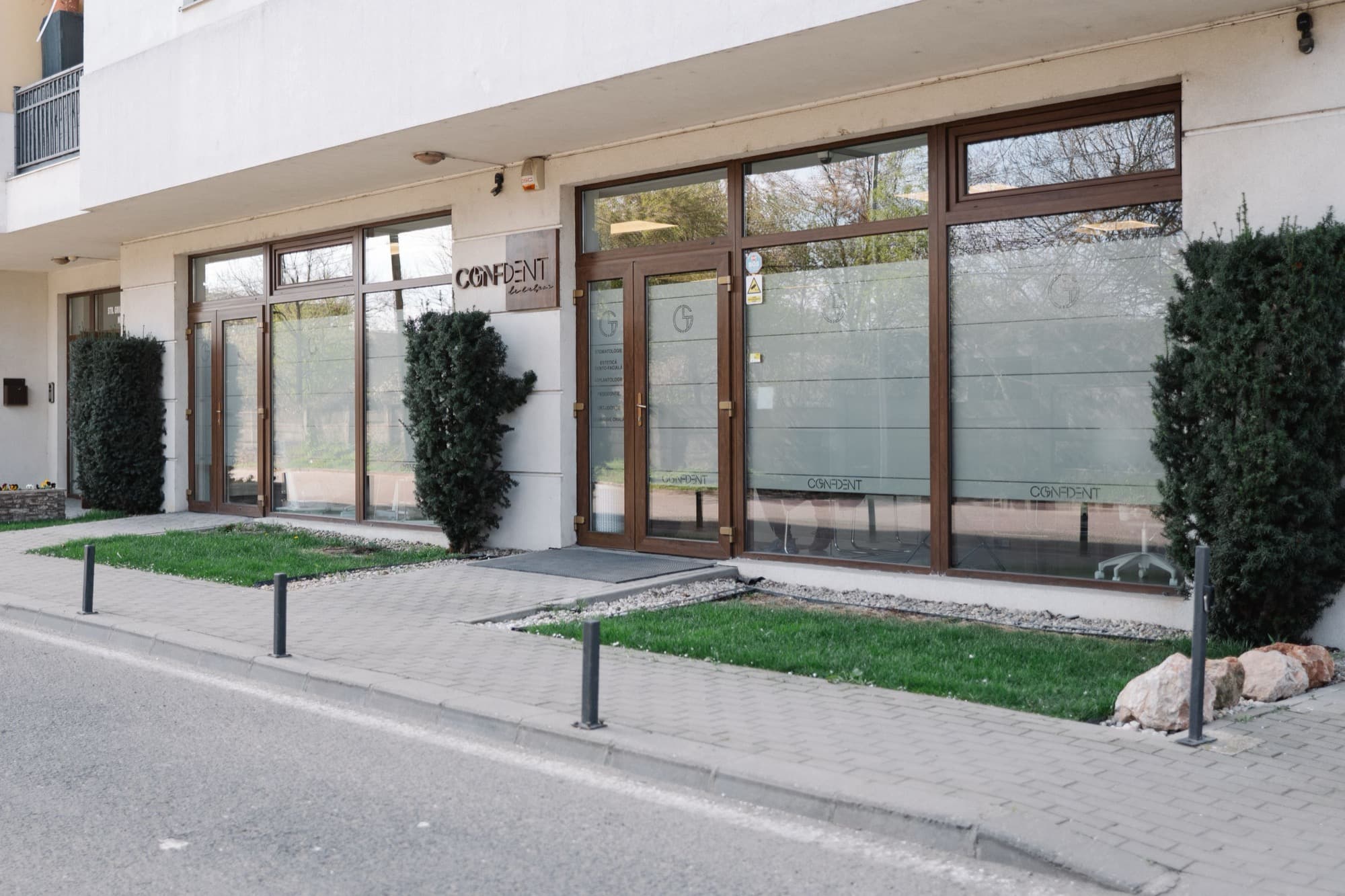 Exteriorul clinicii Confident Dr. Talpoș, Str. Grigore T. Popa 4B, Timișoara